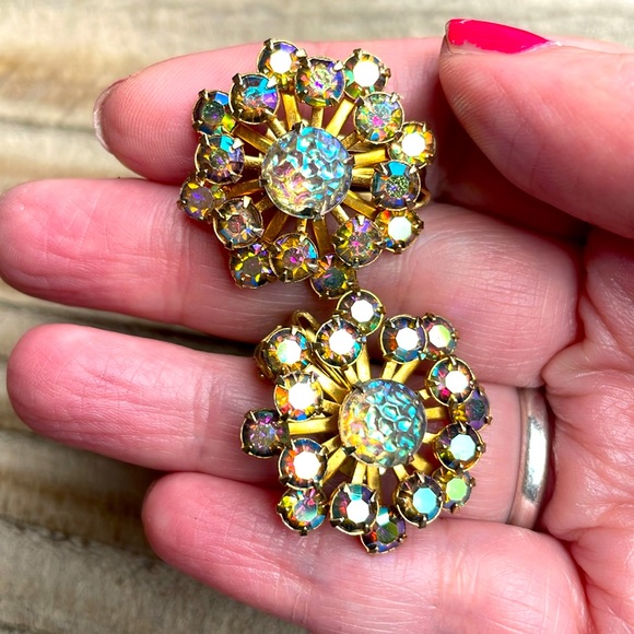 Gold and Aurora Borealis Rhinestone Starburst Clip Earrings - Picture 2 of 13